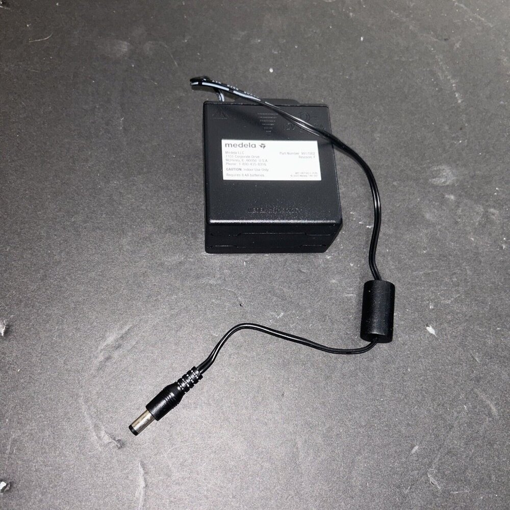 NEW Medela Pump In Style Battery Pack 9017002 57000 & 55000 Series Breast Pumps